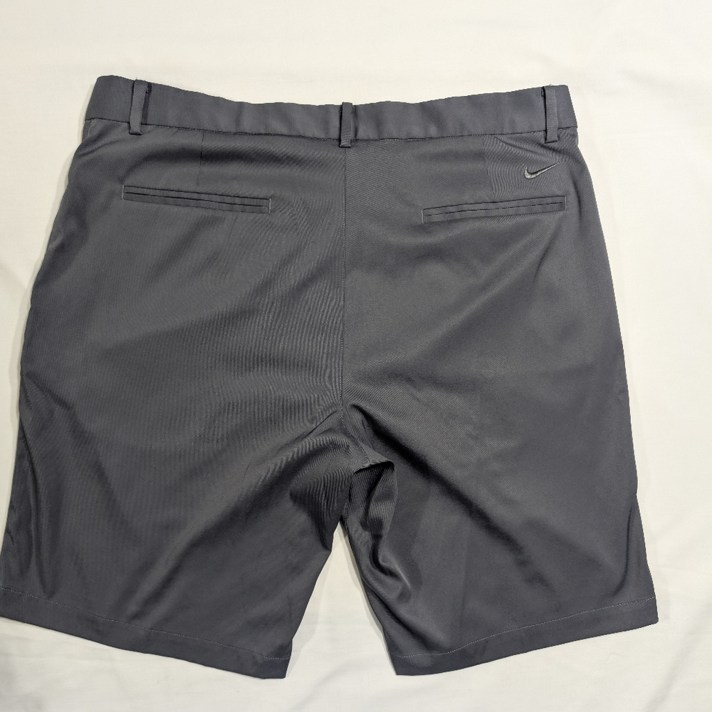 Nike Golf‎ Shorts Flat Front Chino Gray Size 36 Men's 10" inseam - Picture 3 of 8